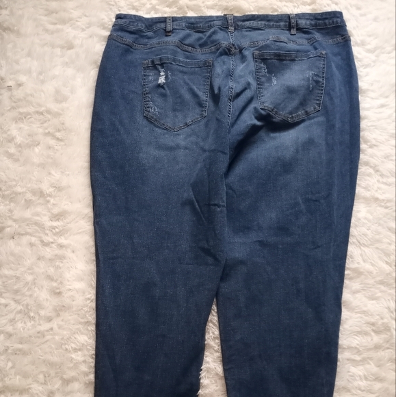 Lane Bryant Distressed Paint Splatter Jeans sz 28 - Picture 4 of 4